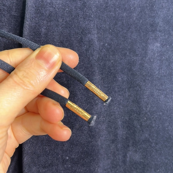 Juicy Couture velour pocketed drawstring sequin bling joggers - Picture 6 of 9